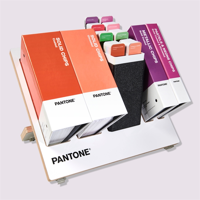 Pantone Reference Library - GPC305B